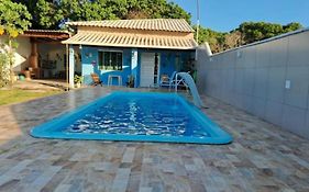 Casa em Unamar com piscina privativa